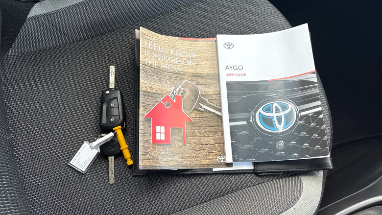 Toyota Aygo 1.0 VVT-i X-Trend TSS 5dr x-shift Petrol Hatchback